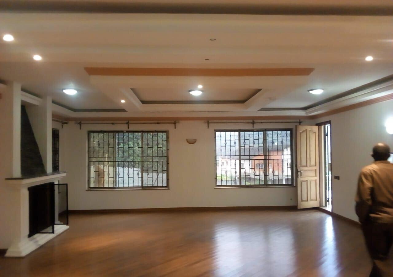 4-Ensuite Townhouse with Pool & Garden in Westlands