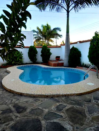 3bdrm Maisonette in Bombolulu Estate for sale - Image 11