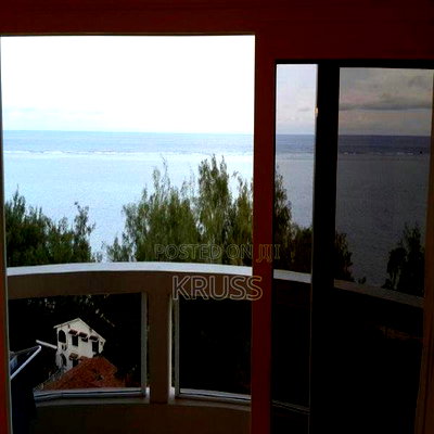 3bdrm Apartment in Nyali for rent - Image 6