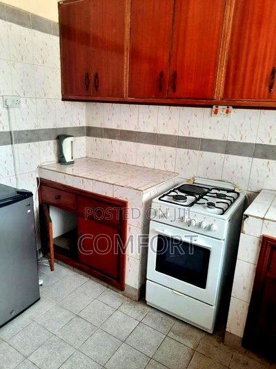 2bdrm Apartment in Westlands, Raphta Road Area for rent - Image 4