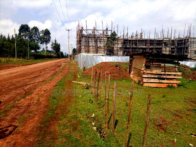 1/2 Acre Ideal for Flatzs in Kapseret With Title - Image 1