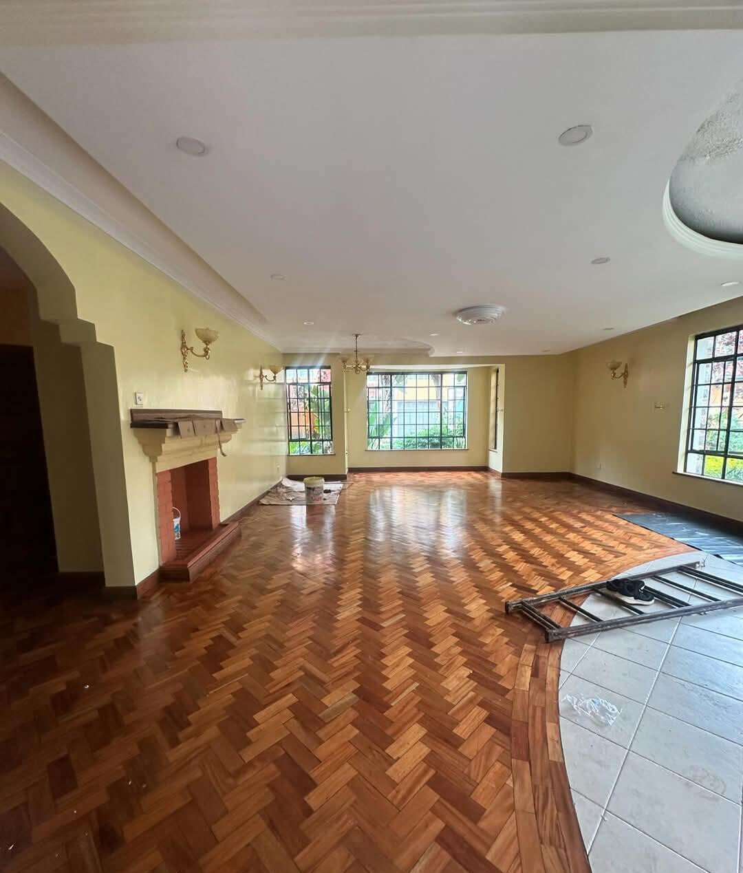 5-Ensuite Townhouse with DSQ & Pantry - Lavington