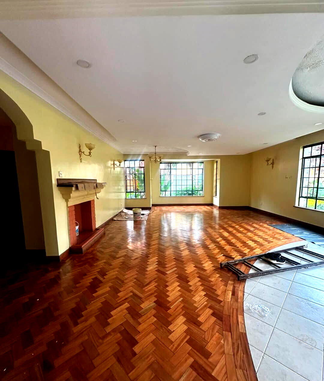 5-Ensuite Townhouse with DSQ & Pantry - Lavington