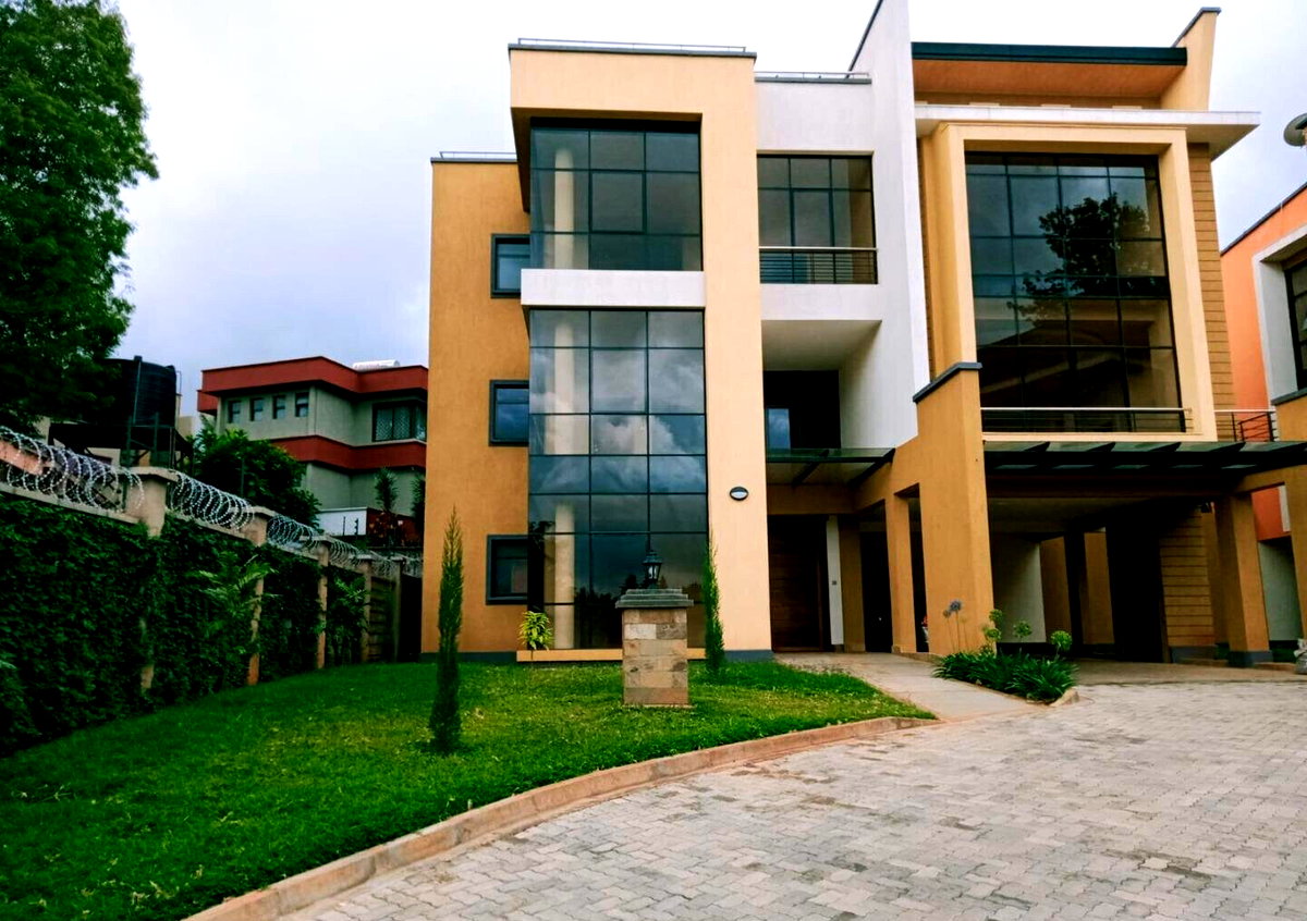 Brand New 5-Ensuite Townhouse with 2 DSQs - Lavington