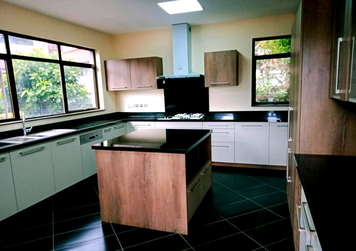Brand New 5-Ensuite Townhouse with 2 DSQs - Lavington
