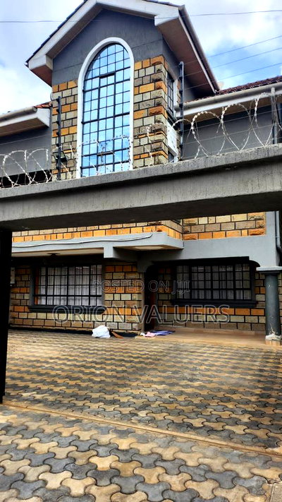 5bdrm Townhouse/Terrace in Royal Park-Langata for sale - Image 2