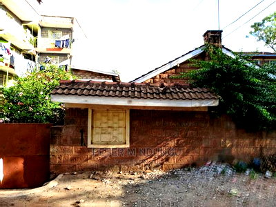 2bdrm Bungalow in Ngumba Estate for Sale - Image 2