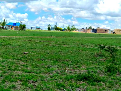 Prime Plots in Nyeri-Nanyuki Road - Image 1