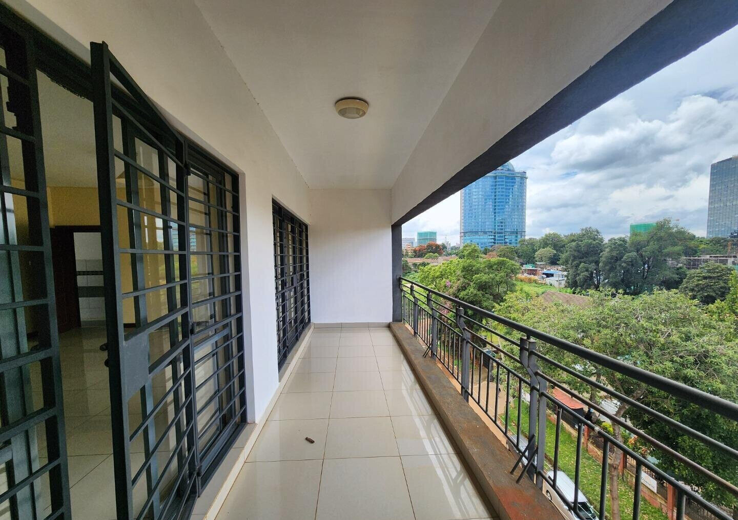 3BR En-Suite Boutique Apartment with Elevated Garden - Westlands