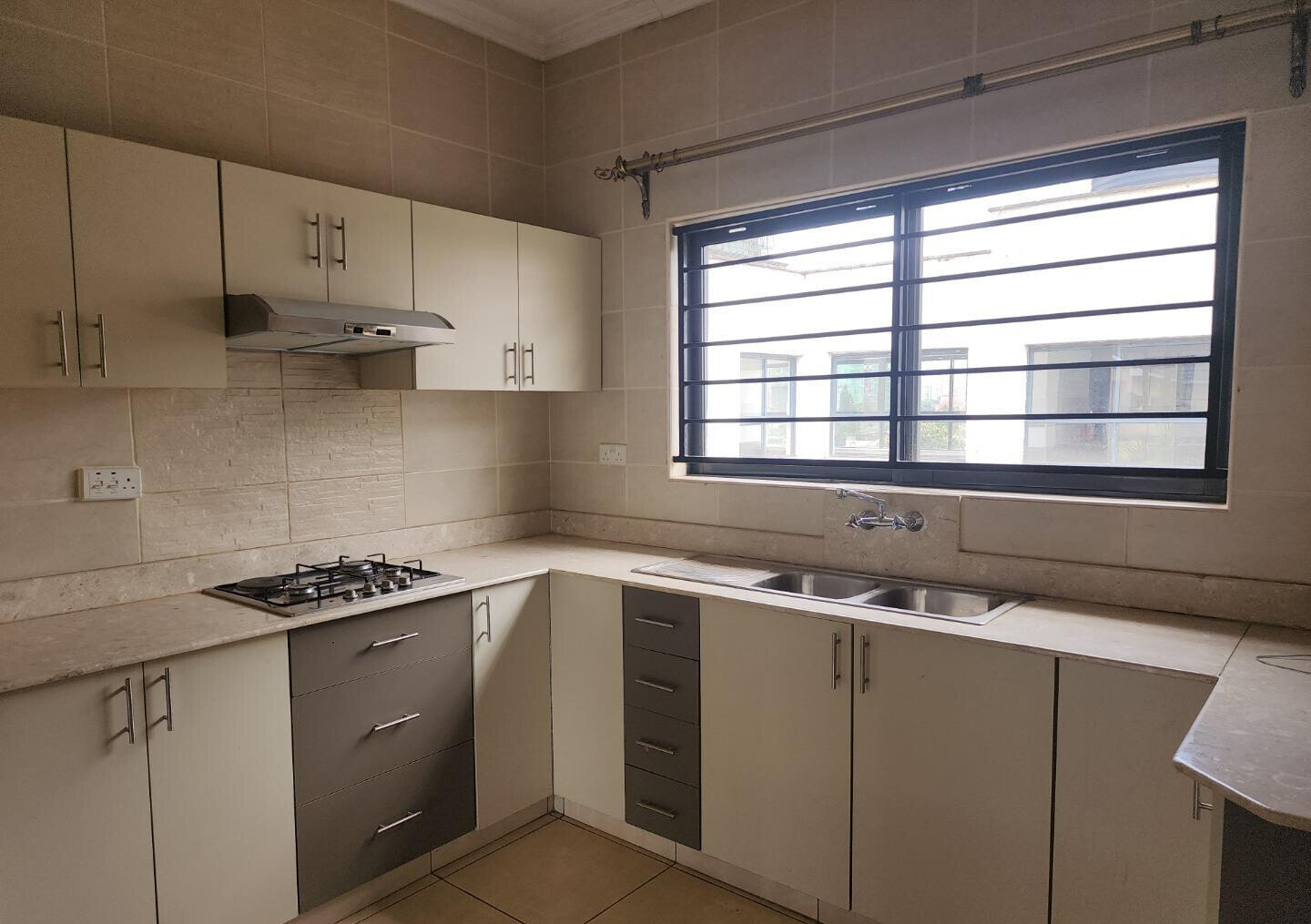 3BR En-Suite Boutique Apartment with Elevated Garden - Westlands