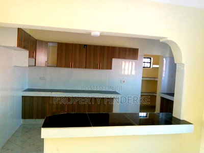 3bdrm Bungalow in Kitengela for sale - Image 3