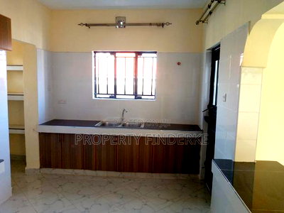 3bdrm Bungalow in Kitengela for sale - Image 7