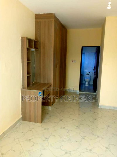 3bdrm Bungalow in Kitengela for sale - Image 6