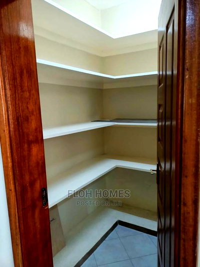 3bdrm Apartment in Kileleshwa for Sale - Image 8