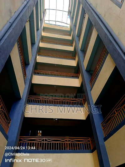 2bdrm Block of Flats in Kamakis Estate for sale - Image 3