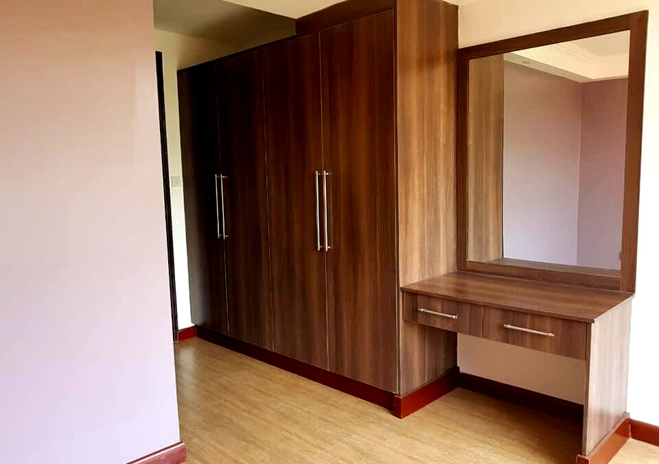 Triplex Villa with Private Clubhouse & Pool - Kileleshwa