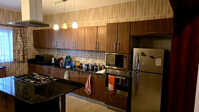 3bdrm Apartment in Pearl Square, Westlands for sale - Image 15