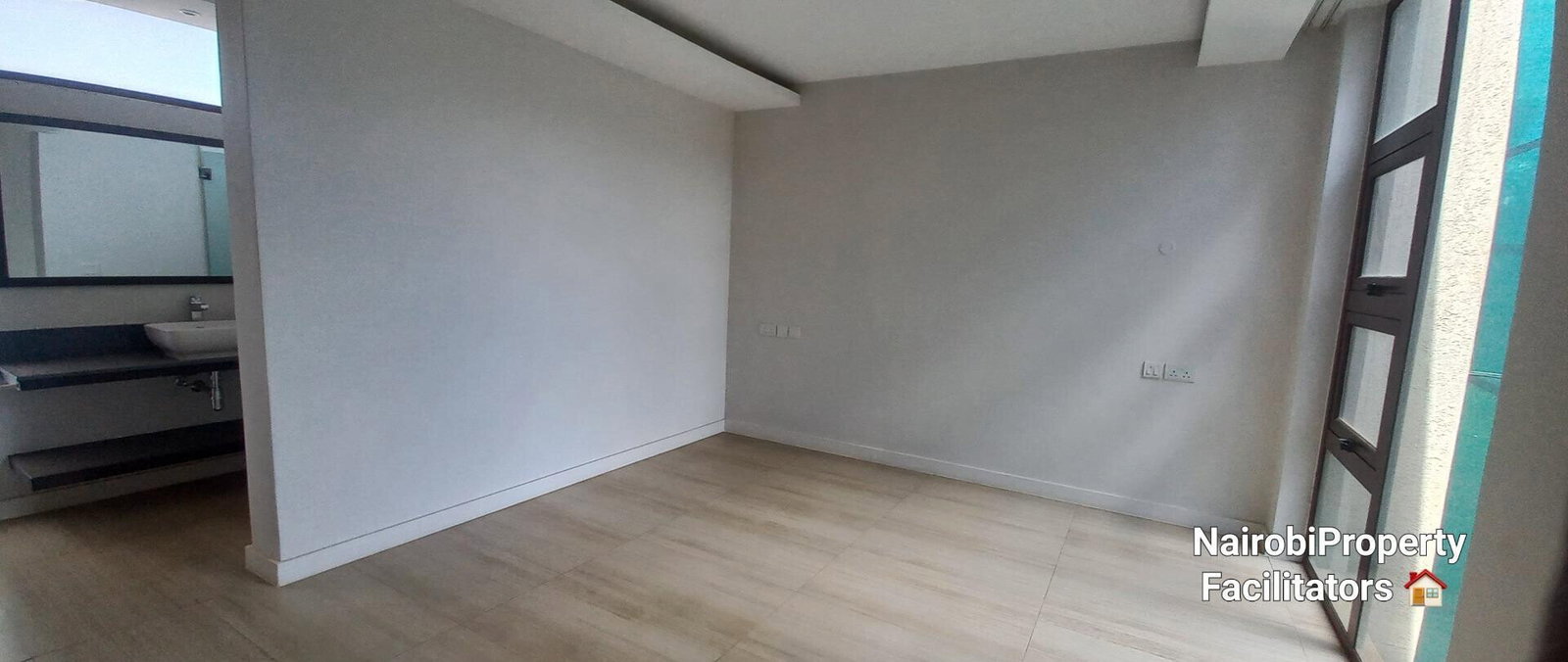 4-Ensuite Townhouse with Rooftop Views & Mature Garden - Lavington
