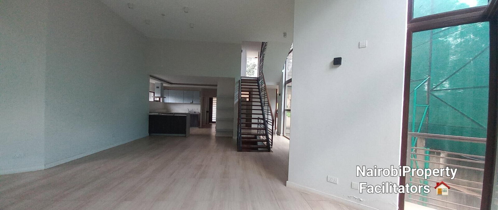 4-Ensuite Townhouse with Rooftop Views & Mature Garden - Lavington