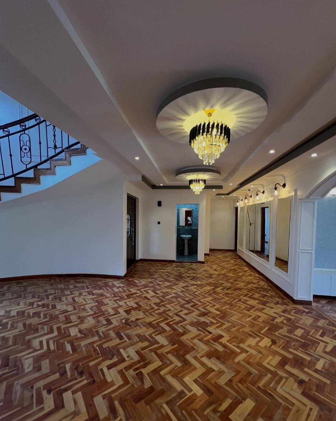 Half Acre 6BR Haven at KSh 500K