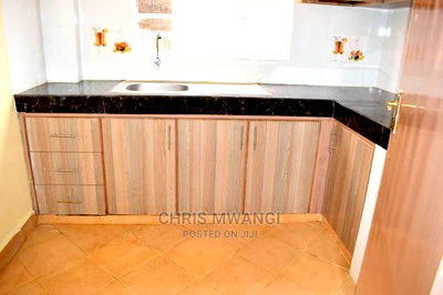 2bdrm Block of Flats in Base, Zimmerman for Sale - Image 6