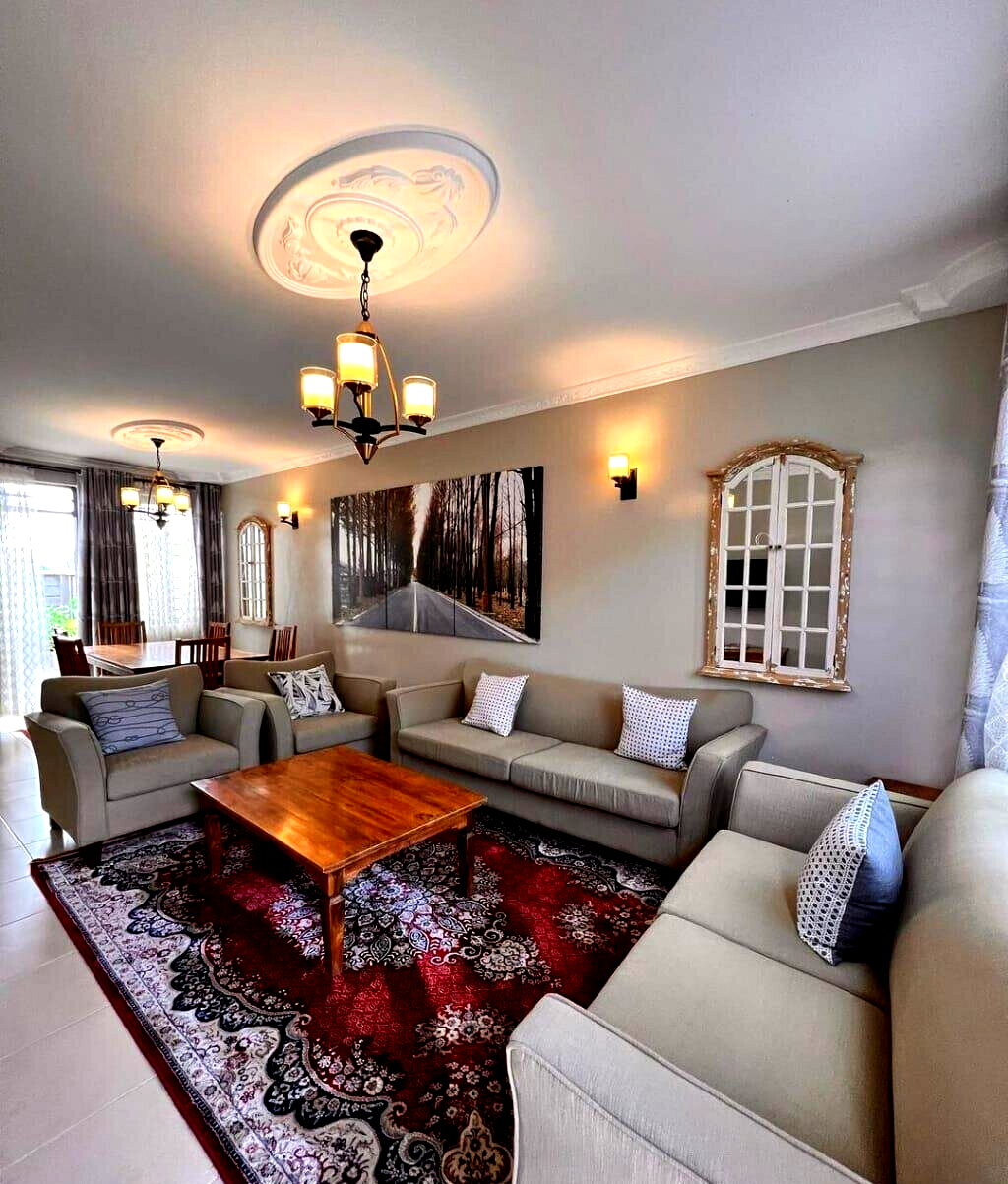 5-Bedroom Townhouse Near Gateway Mall & JKIA - Syokimau