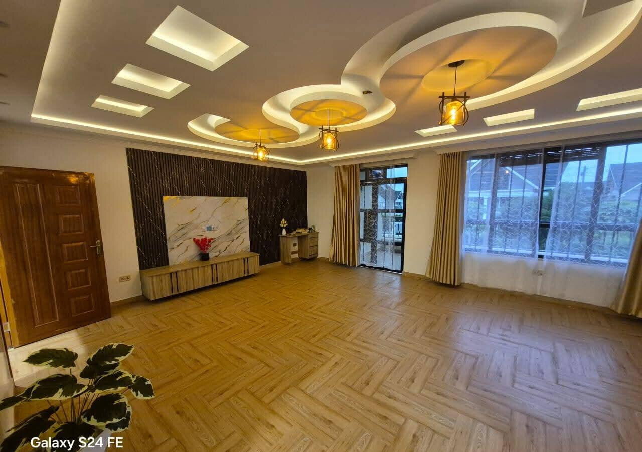5BR All-Ensuite Mansion with Jacuzzi & Gym - Daykio Bustani, Ruiru