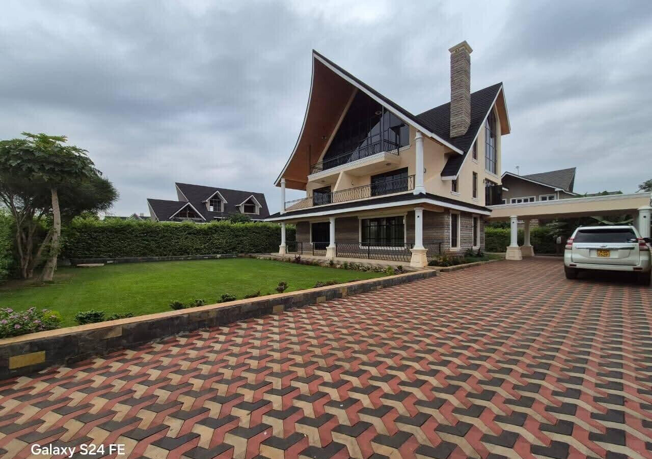 5BR All-Ensuite Mansion with Jacuzzi & Gym - Daykio Bustani, Ruiru