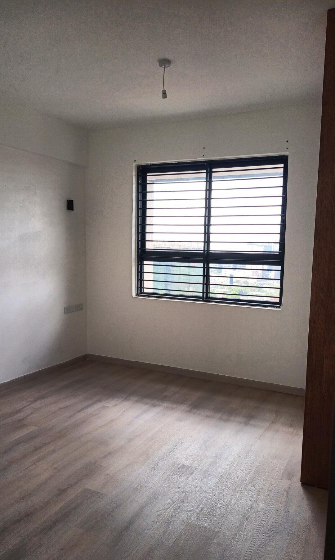 4BR Apartment with Backup Generator & Borehole - Parklands