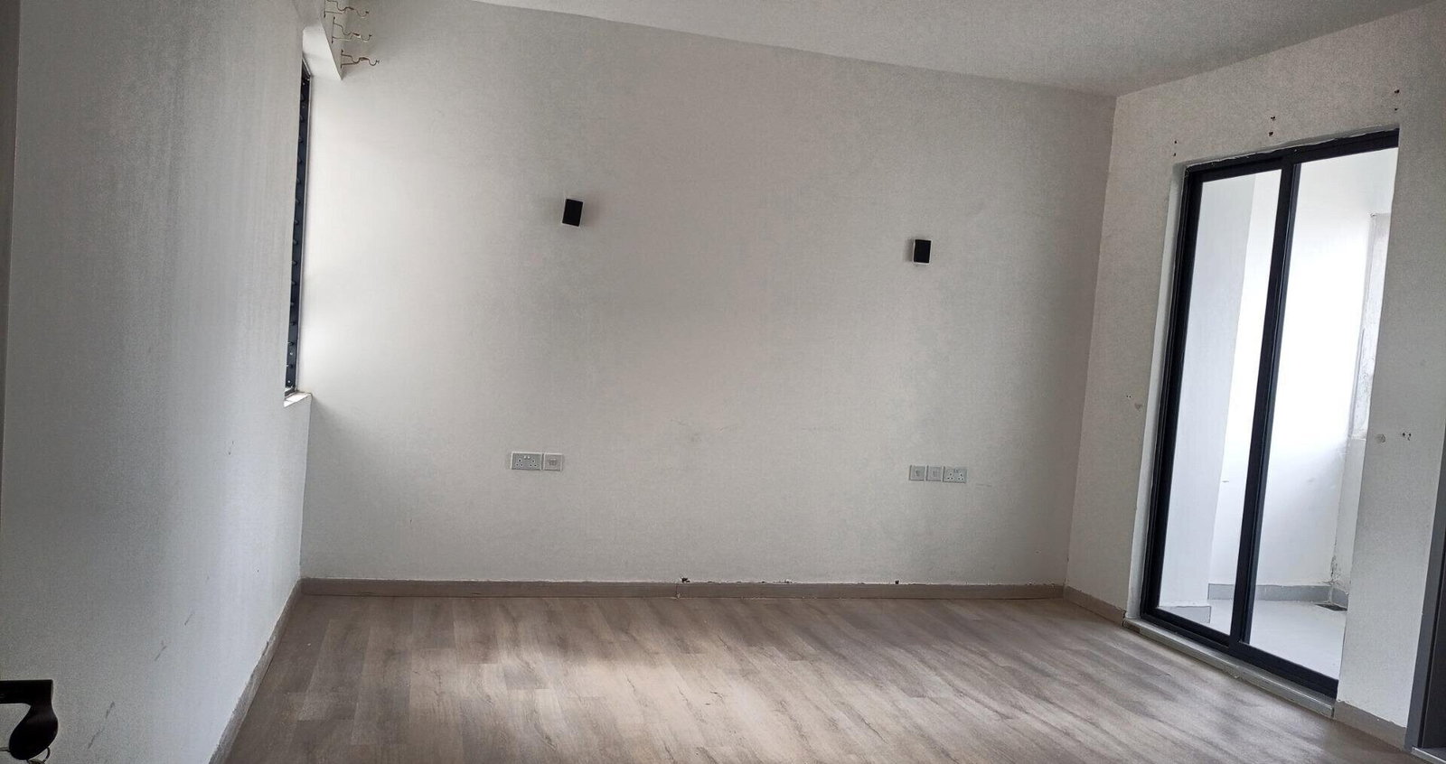 4BR Apartment with Backup Generator & Borehole - Parklands