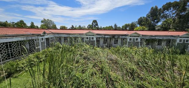 20bdrm Apartment in Elgonview for sale