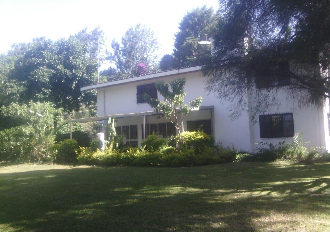 1/8 Acre 6BR Garden Home