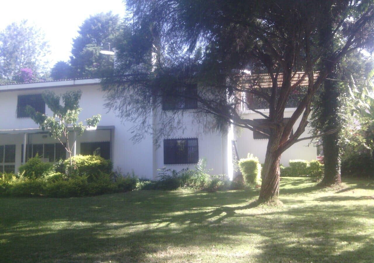 1/8 Acre 6BR Garden Home