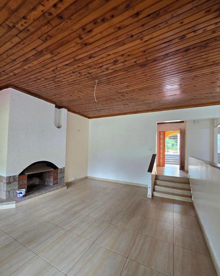 1-Acre 4BR Bungalow at KSh 280K