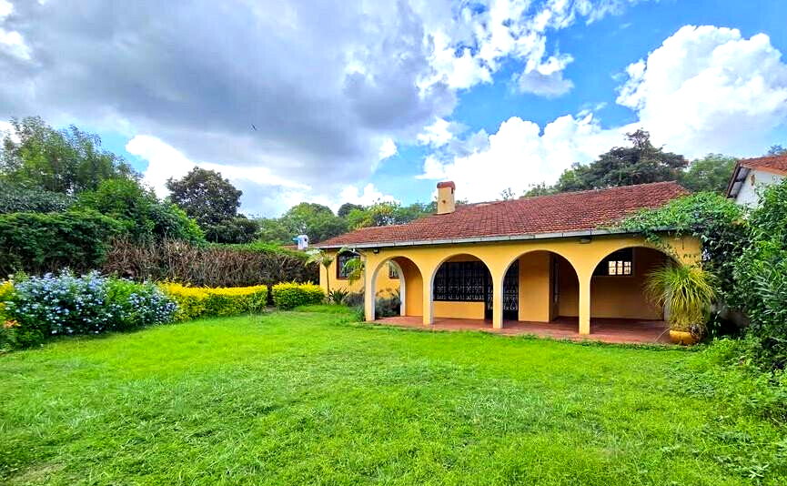 1-Acre 4BR Bungalow at KSh 280K