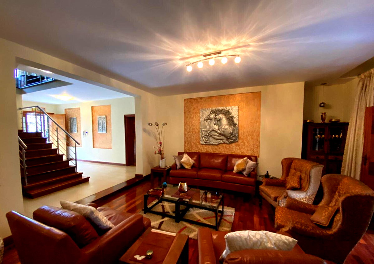 4BR Townhouse with Private Garden & DSQ - Eldama Ravine, Westlands