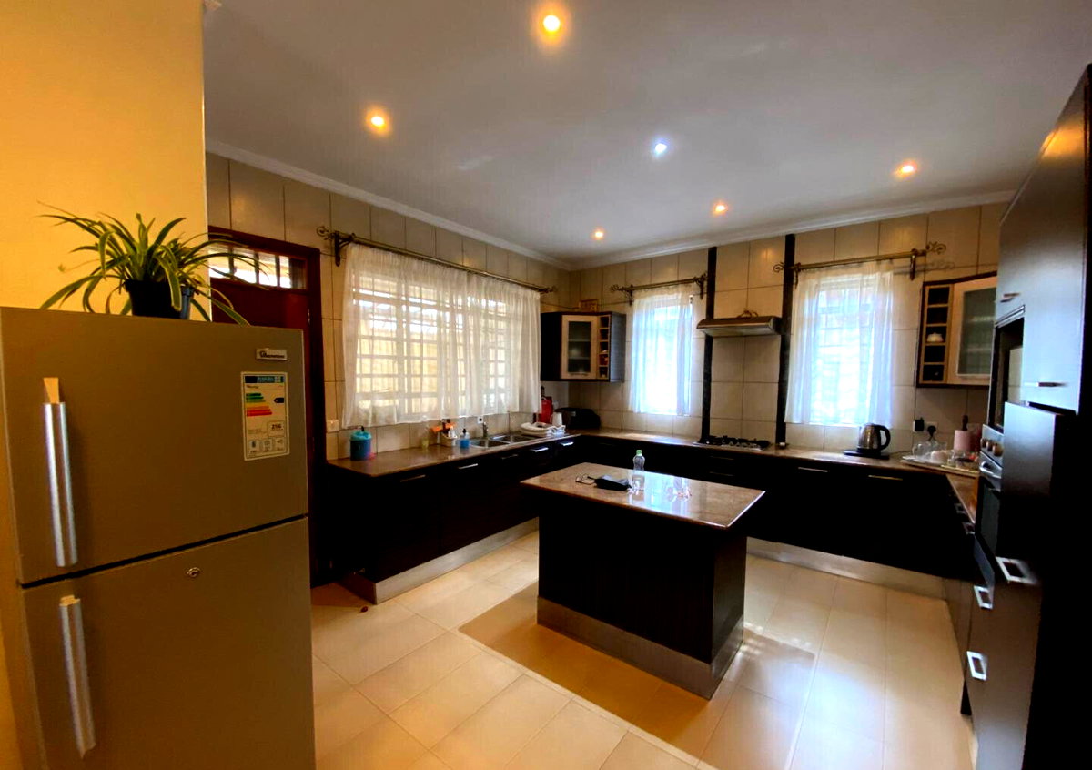 4BR Townhouse with Private Garden & DSQ - Eldama Ravine, Westlands