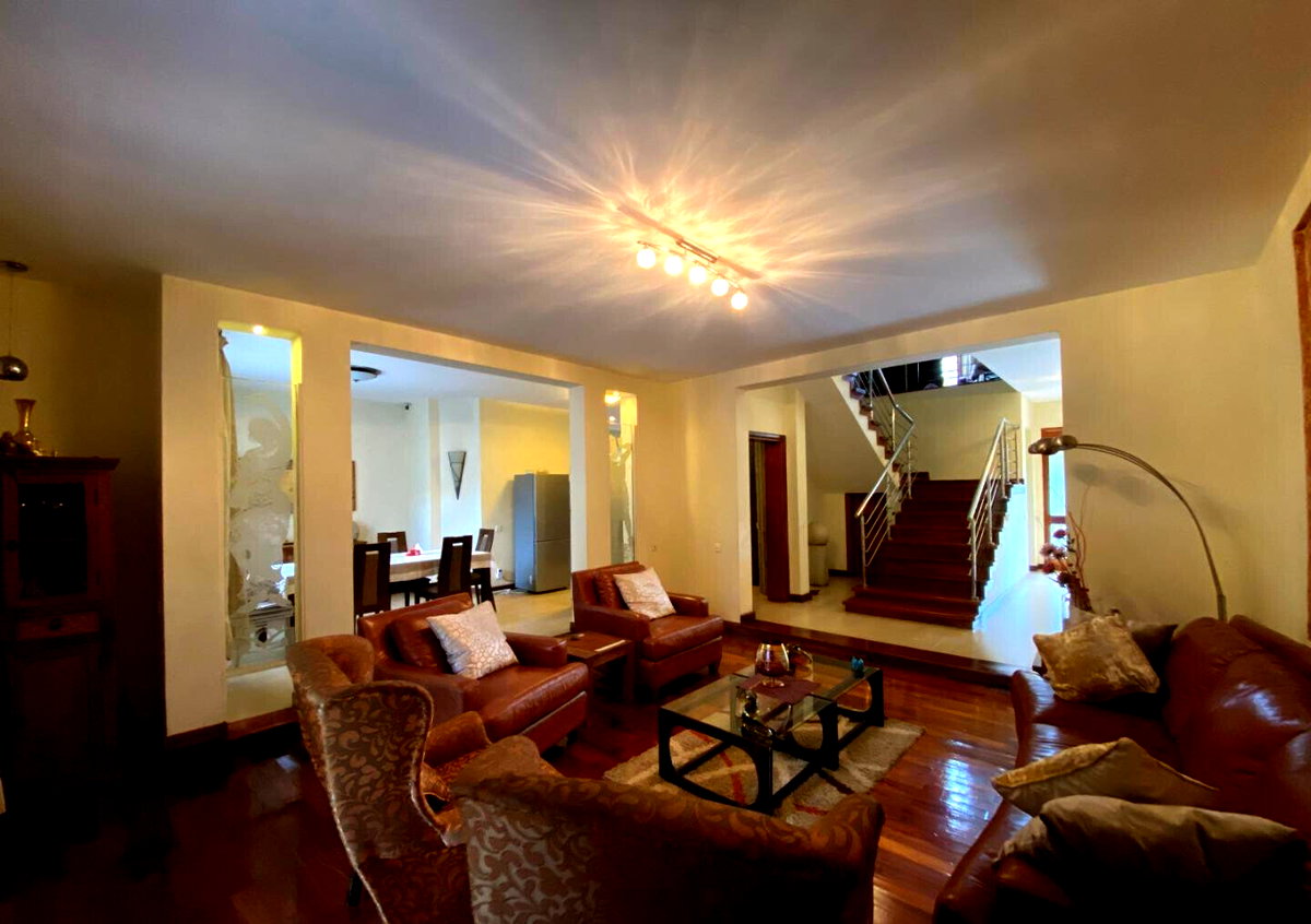 4BR Townhouse with Private Garden & DSQ - Eldama Ravine, Westlands