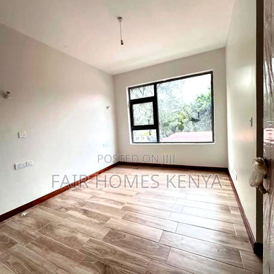 6bdrm Townhouse/Terrace in Lavington Green for sale - Image 7