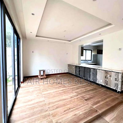 6bdrm Townhouse/Terrace in Lavington Green for sale - Image 4