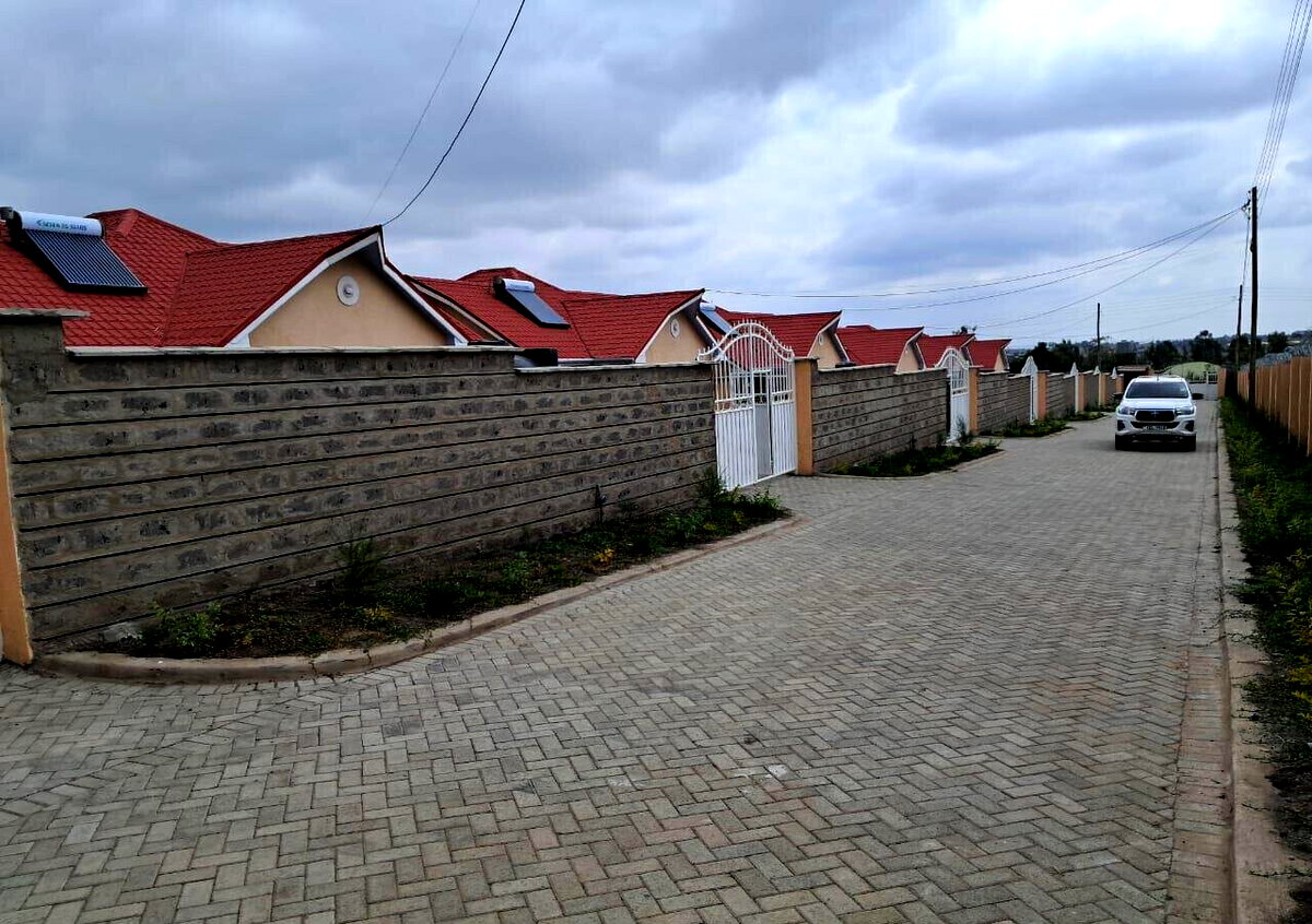 3BR Townhouse on 50x100 with Freehold Title - Acacia, Kitengela