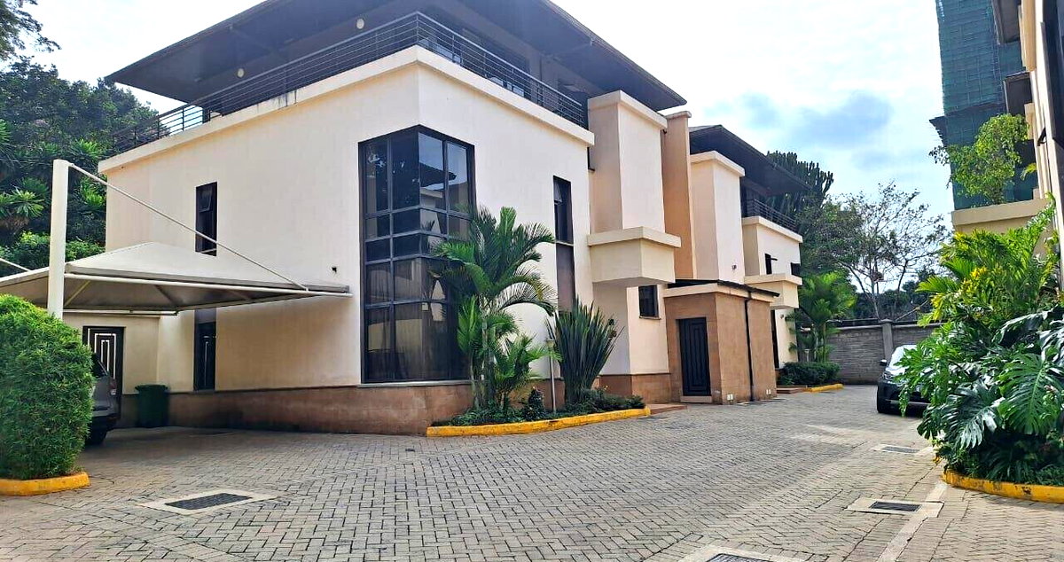 5BR All-Ensuite Townhouse with DSQ & Wooden Floors - Kileleshwa