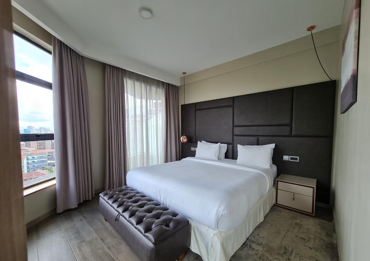 Fully Furnished 1BR with City & Park Views - Mombasa Rd