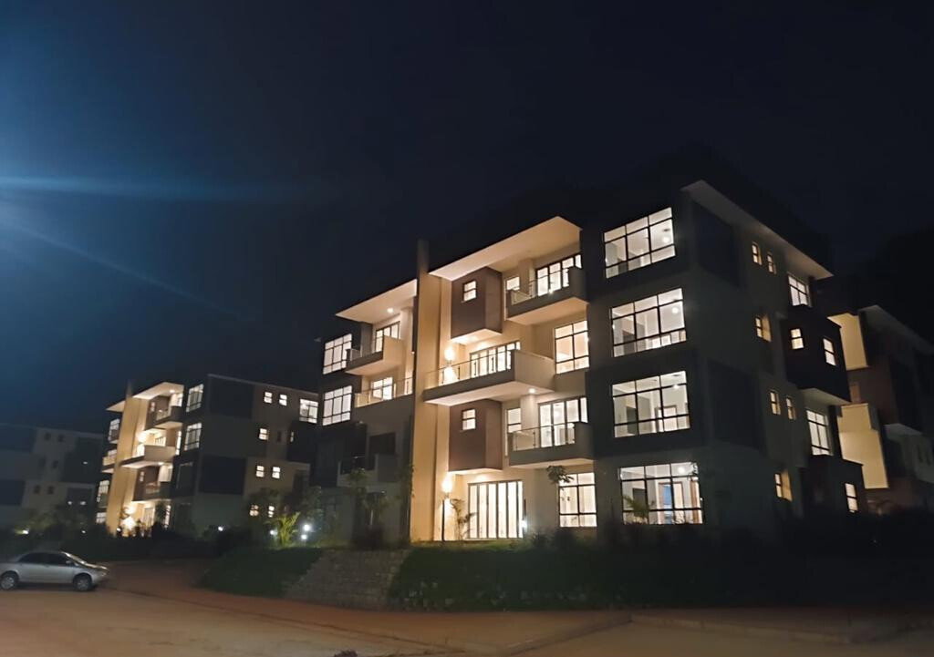 4BR Duplex with DSQ & Solar in Two Rivers Estate - Gigiri