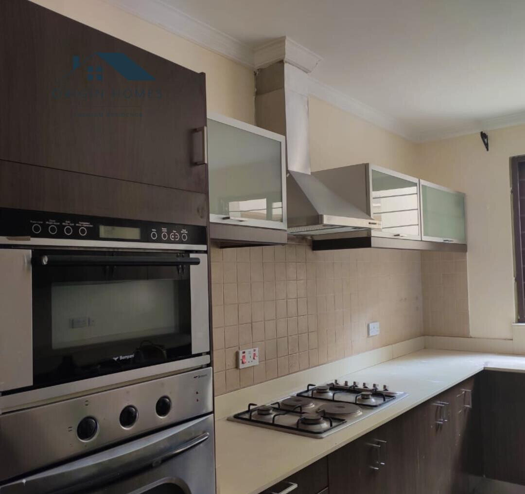 5-Ensuite Townhouse with DSQ & Backup Generator - Lavington