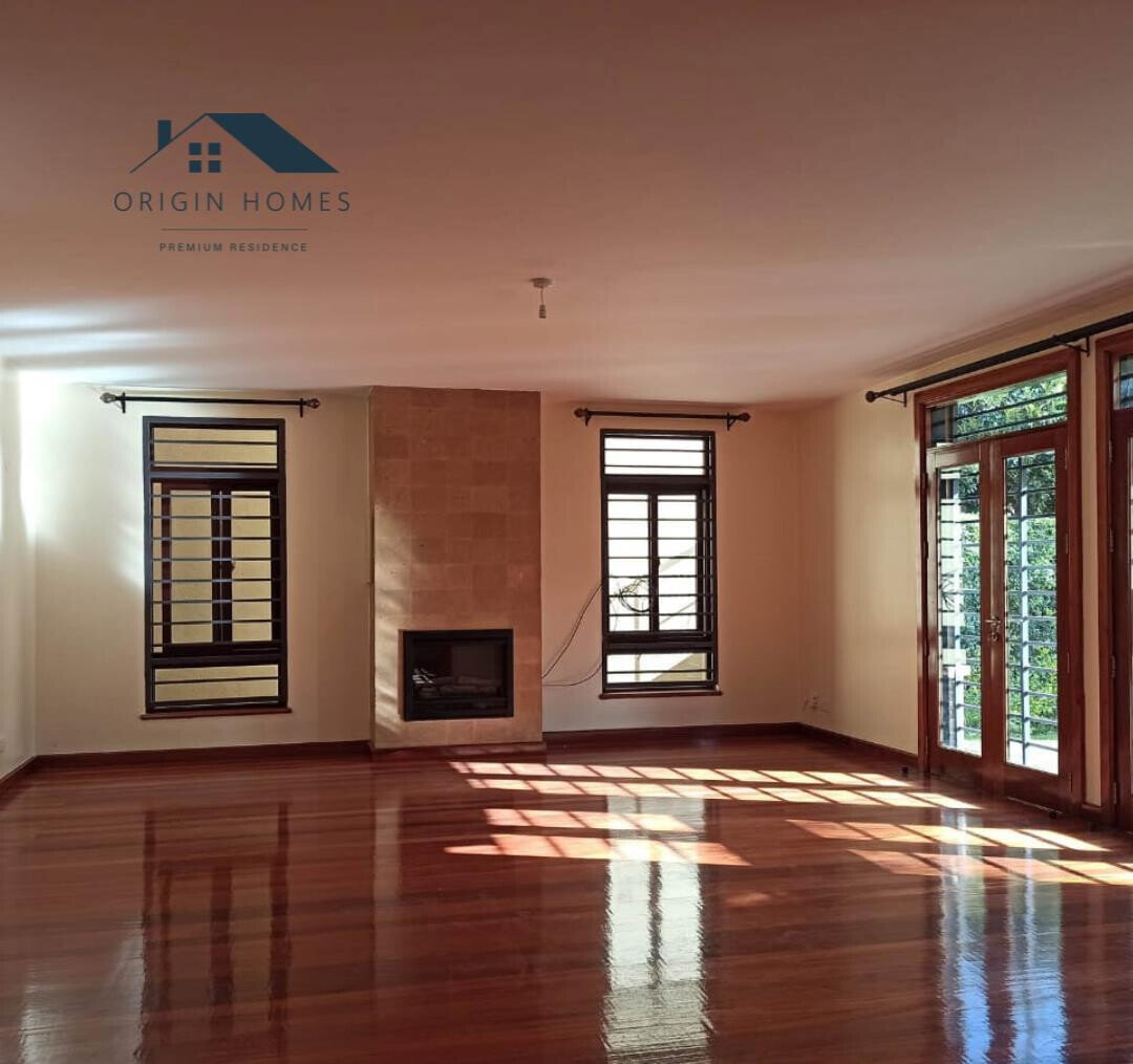 5-Ensuite Townhouse with DSQ & Backup Generator - Lavington