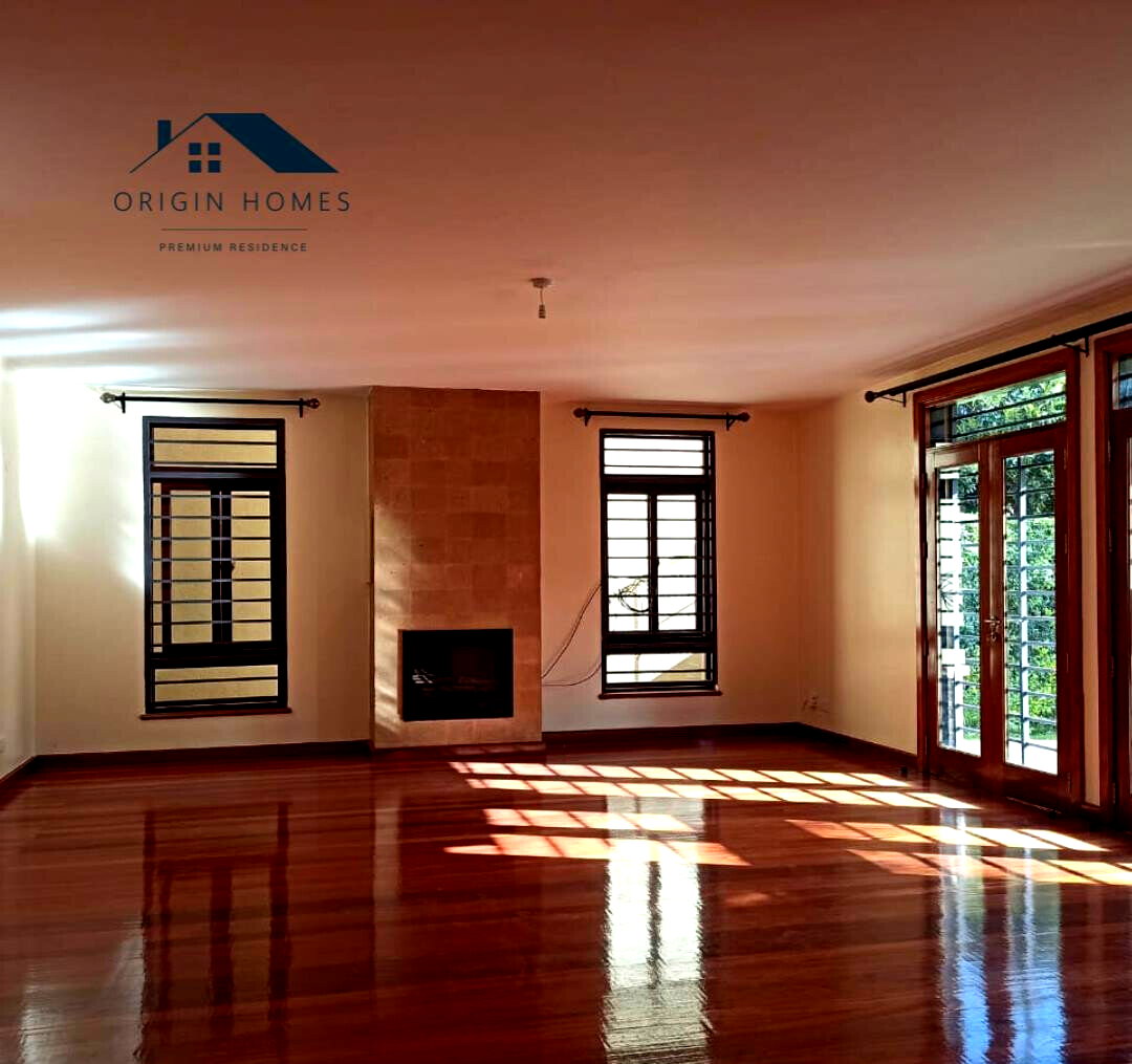 5-Ensuite Townhouse with DSQ & Backup Generator - Lavington
