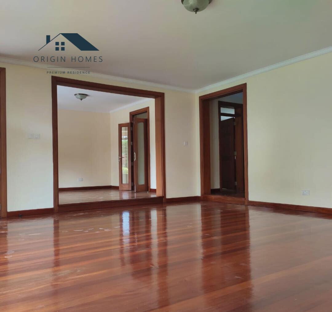 5-Ensuite Townhouse with DSQ & Backup Generator - Lavington