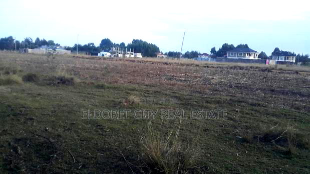 One Acre Elgonview Good for Residential