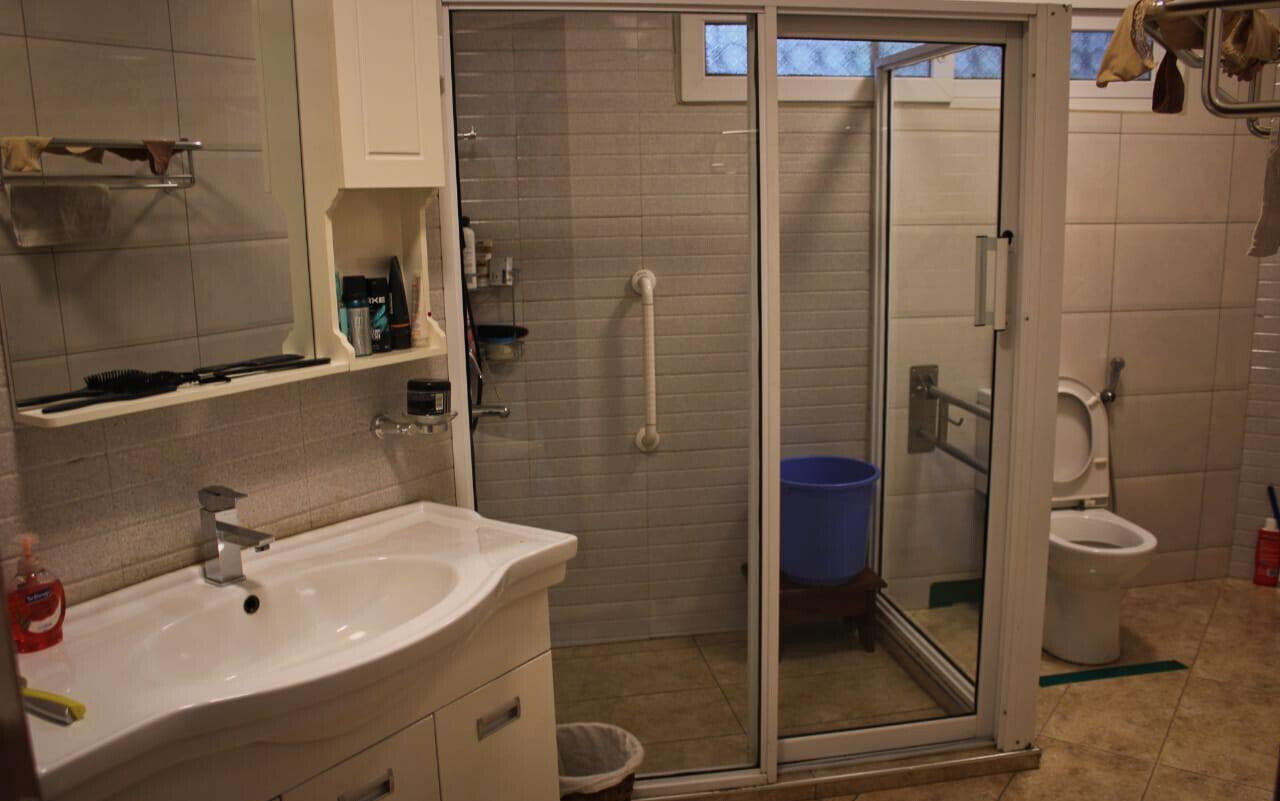 6-Bed Maisonette Walking Distance to Sarit Centre - Westlands